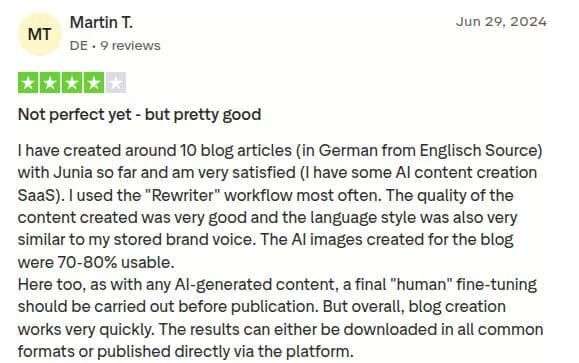 Junia AI reviewer on Trustpilot discussing its inability to write in-depth content.